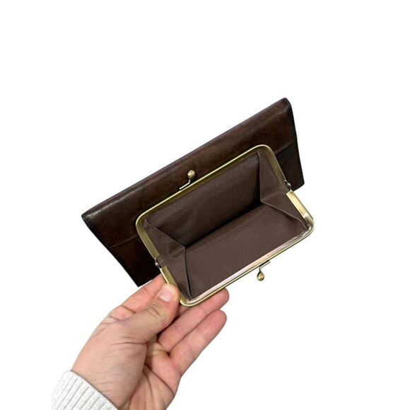 Buxton Dark Brown Large Leather Trifold Wallet Women’s - Picture 6 of 10